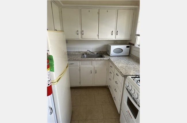 Gold Street Apartments - JL Gray